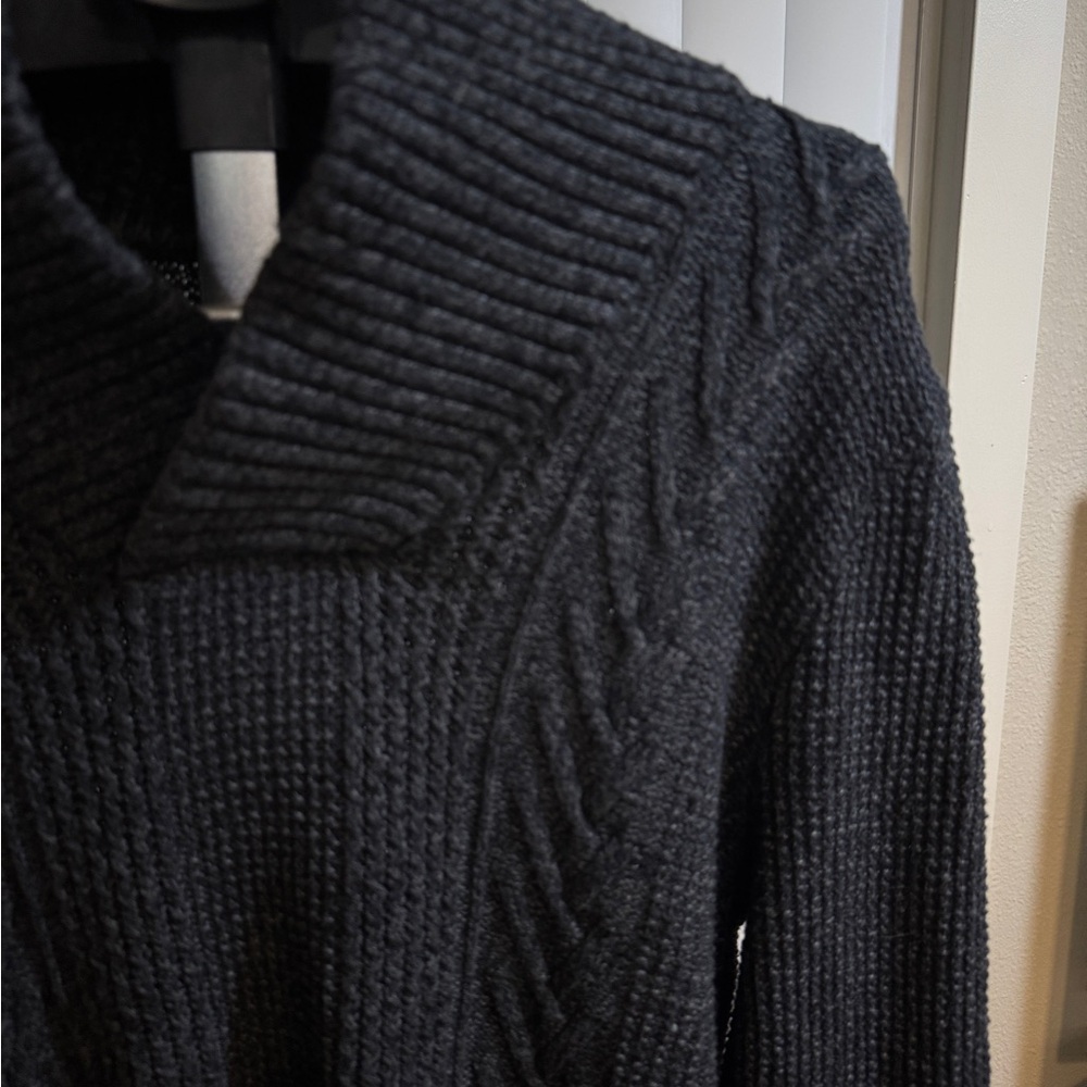 Banana Republic Black Turtleneck Sweater Cable Knit - Picture 2 of 5